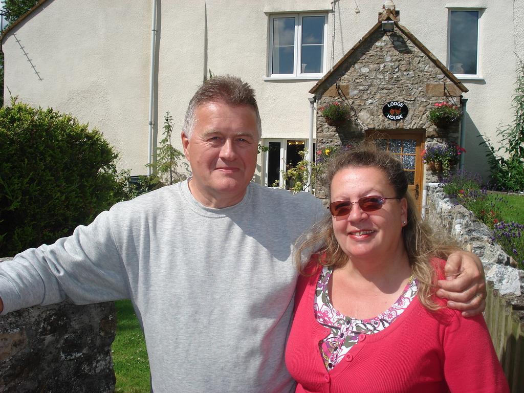 Lodge House B&B Buckland St Mary Экстерьер фото