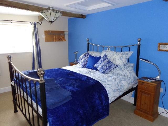 Lodge House B&B Buckland St Mary Номер фото